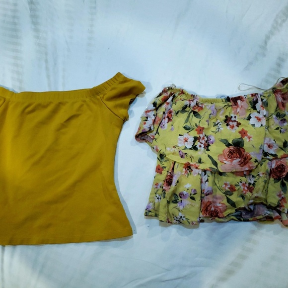 Two gorgeous feminine, yet sexy Women's shirts! - Picture 6 of 8